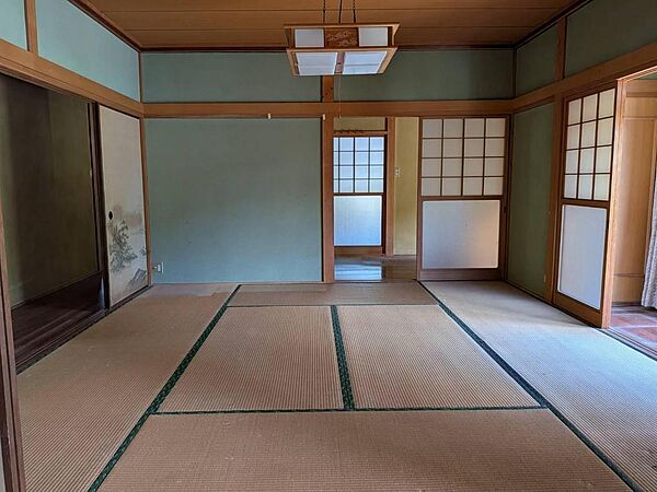 室内を拡大表示