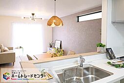 飯田グループホールディングス 嘉手納町水釜 A号棟