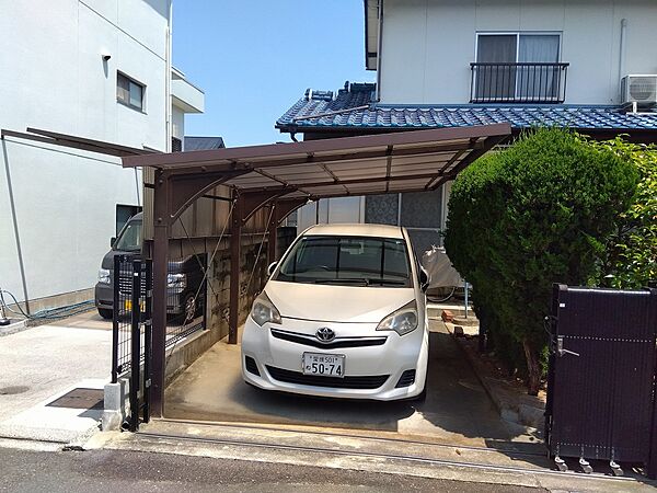 駐車場を拡大表示