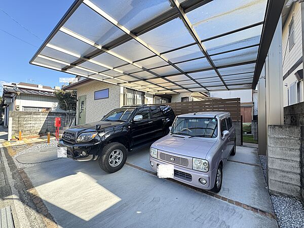 駐車場を拡大表示