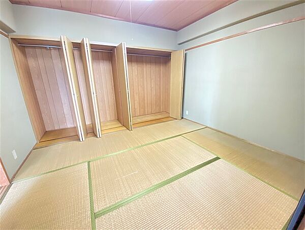 室内を拡大表示