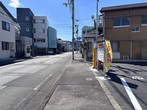 周辺を拡大表示