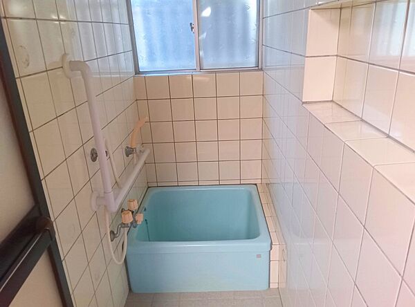 浴室を拡大表示