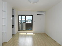 サニーミニヨンハウスI 2階1LDKのリビング/ダイニング