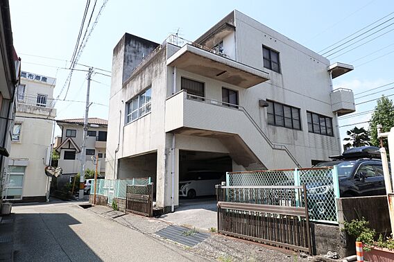南東より撮影