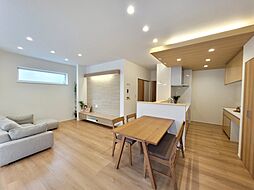 リビング/ダイニングの画像