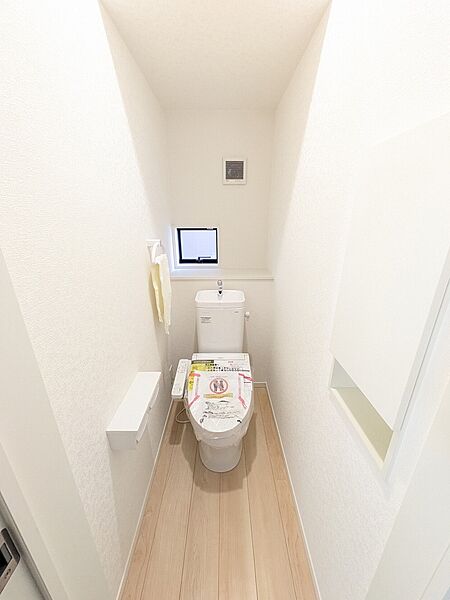 トイレを拡大表示