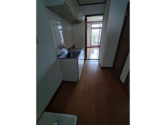 アパート内装
