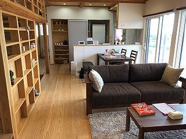 その他を拡大表示