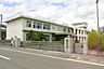 周辺：東温市立川上小学校 1171m