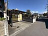 外観：道後公園まで約500ｍ♪ゆったりとした広さがあり、木々がおりなす四季折々の風景が楽しめる公園です♪