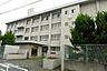 周辺：松山市立道後中学校 730m