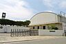 周辺：松山市立久米中学校 668m