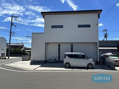 外観:砥部町高尾田にあります、令和4年築、3SLDKのオール電化中古戸建です♪ 外観:砥部町高尾田にあります、令和4年築、3SLDKのオール電化中古戸建です♪