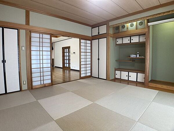 室内