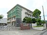 周辺：松山市立西中学校 673m