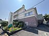 周辺：松山市石手にある「栗林病院」。内科やリハビリテーション科などを備え、手厚い医療と介護で地域の方々の健康を支える病院です。 1389m