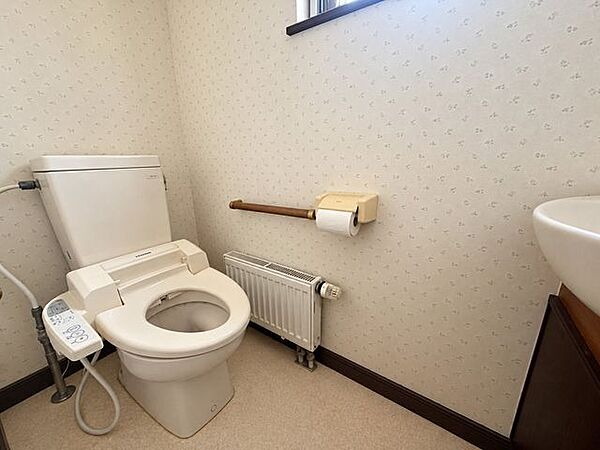 トイレを拡大表示