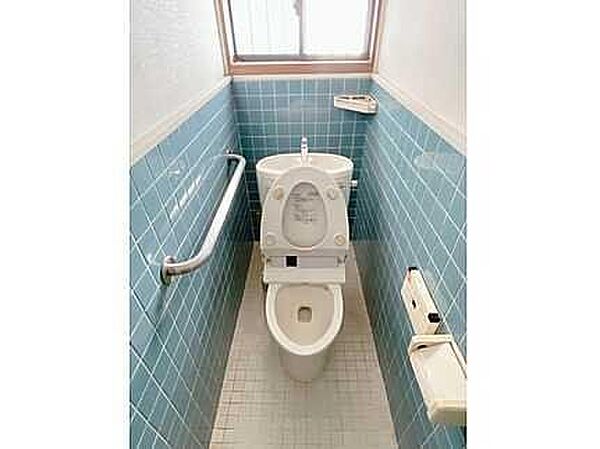 トイレを拡大表示