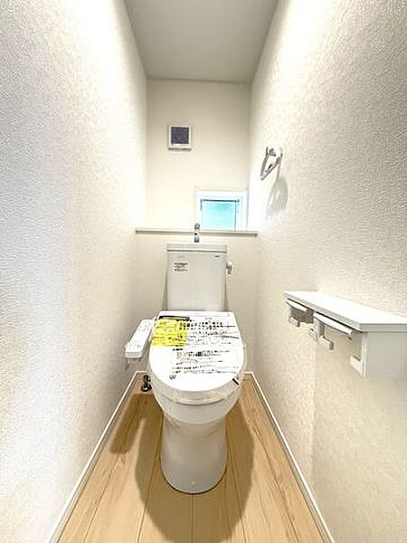 トイレを拡大表示