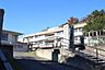 周辺：本宮市立本宮小学校 926m