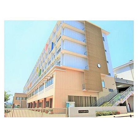 大分市立碩田学園 400m
