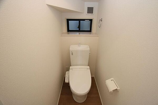 トイレを拡大表示