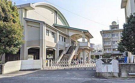 大分市立城南中学校 662m