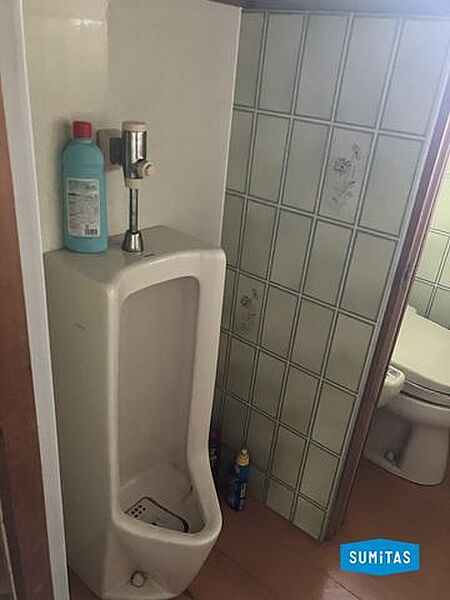 トイレを拡大表示