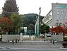 周辺：熊本市立春日小学校 687m