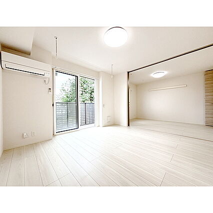 グランディオA_内装_1