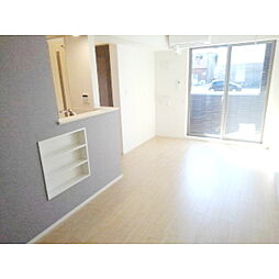 レジデンス　リオ　III 102 1階1LDKのリビング/ダイニング