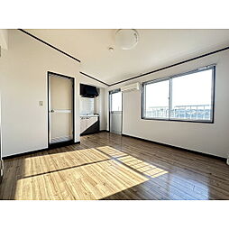 ＦＫＹドリームハイツ 303 3階ワンルームのリビング/ダイニング