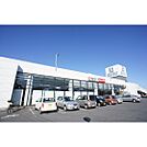 スーパー「セイブ袴塚店まで620ｍ」100円ショップも入っています。9