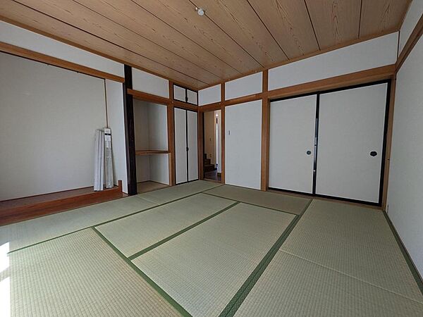 室内