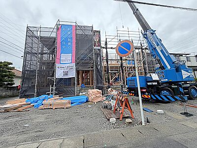 外観:2026.9.10撮影 現地写真です。建築中の為、同メーカー施工の完成物件をご案内することも可能です。まずはお気軽にお問い合わせください♪ 外観:2026.9.10撮影 現地写真です。建築中の為、同メーカー施工の完成物件をご案内することも可能です。まずはお気軽にお問い合わせください♪