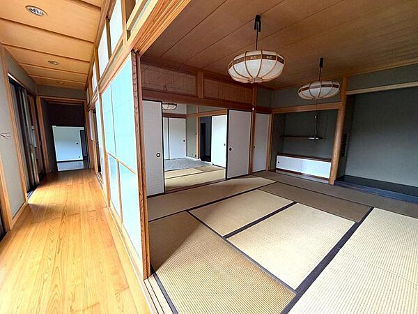 和室を拡大表示
