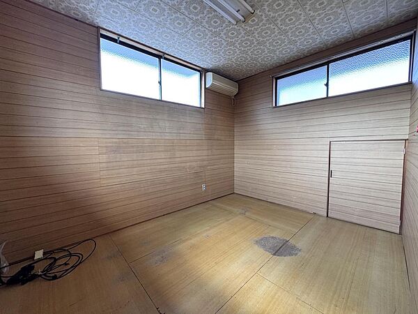 室内