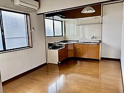 コーポ芹澤 1 2LDKのリビング/ダイニング