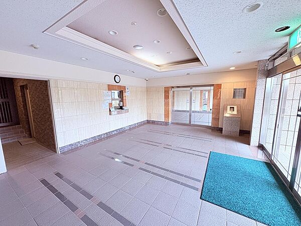 エントランスを拡大表示