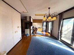 城ケ崎海岸駅至近の店舗付き住宅