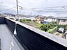 バルコニー：【バルコニー】南向きの大型バルコニーは陽当り良好で、たっぷりのお洗濯物もよく乾きます！