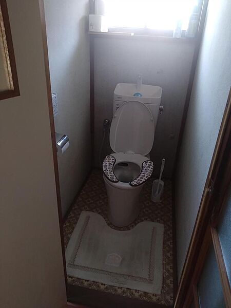 トイレを拡大表示