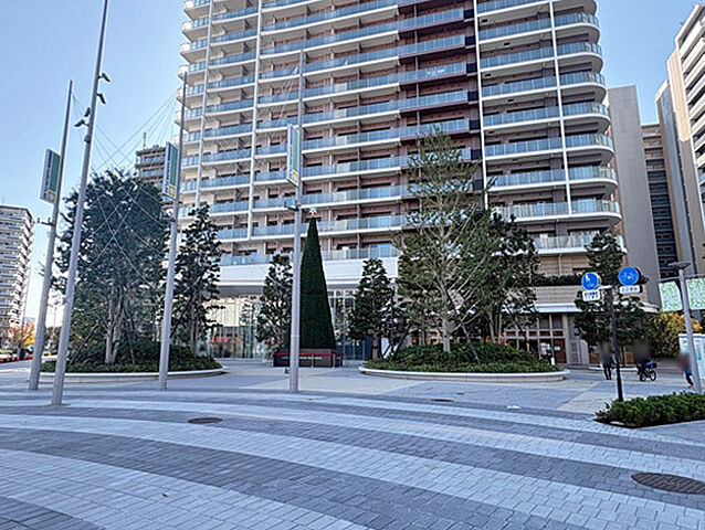 その他 ＨＡＲＵＭＩ　ＦＬＡＧ　ＰＡＲＫ　ＶＩＬＬＡＧＥＴ棟 8階/-