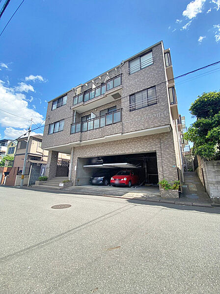 落ち着いた住環境が魅力の浦和元町エリアに位置する3LDK住戸