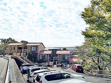 マンション敷地内駐車場