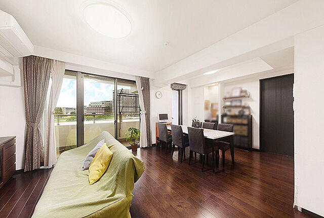 リビング/ダイニング イニシア千住曙町 5階/-