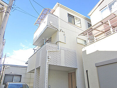 外観:2013年3月築 外観:2013年3月築