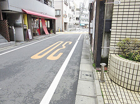 前面道路 西側方面を望む