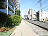 その他：南側前面道路東側方面を望む